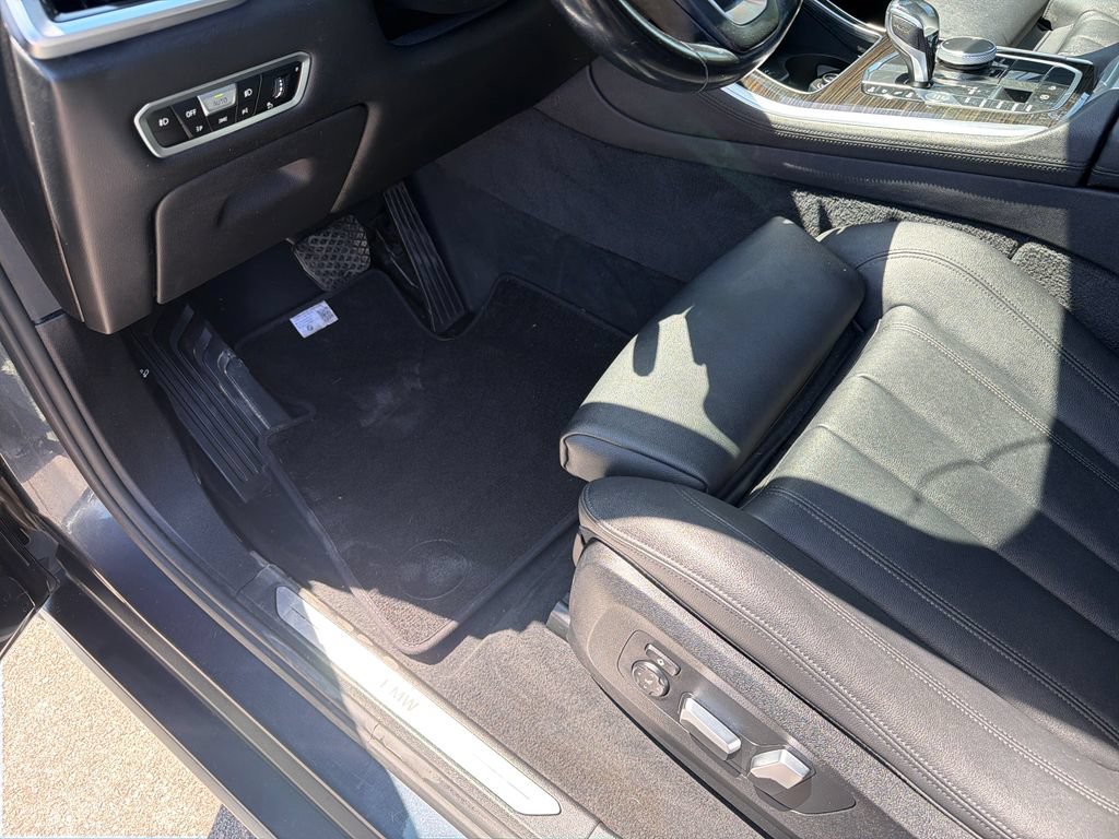 Used 2019 BMW X5 xDrive40i AWD/4WD image 23