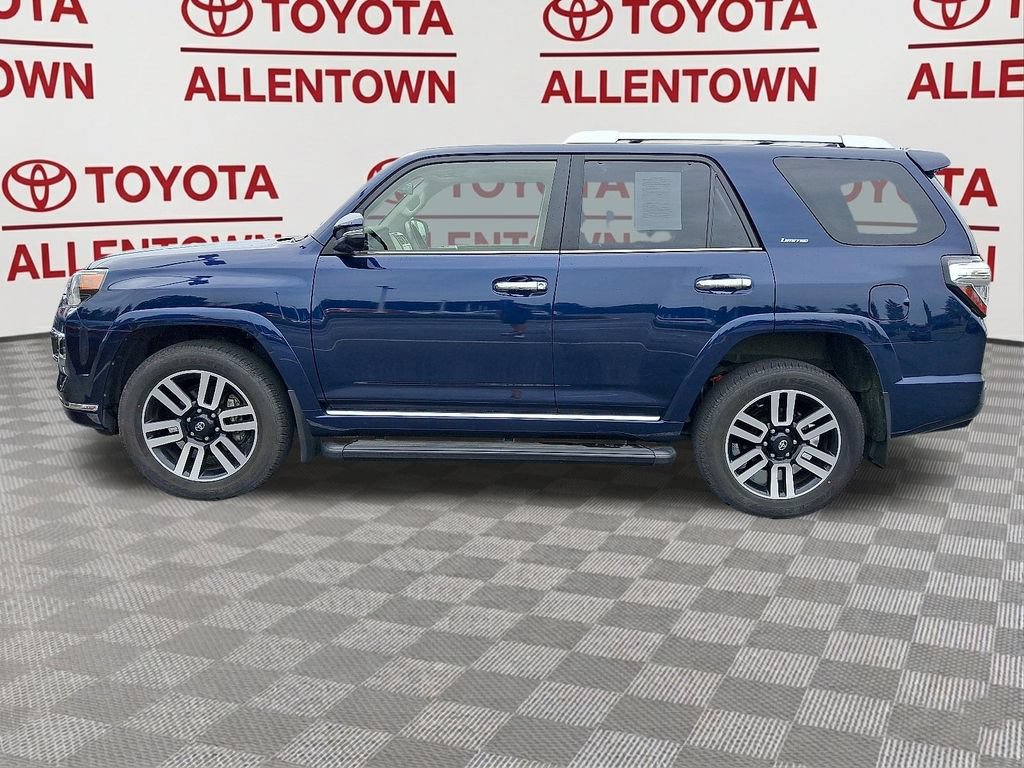 Used 2024 Toyota 4Runner Limited AWD/4WD image 4