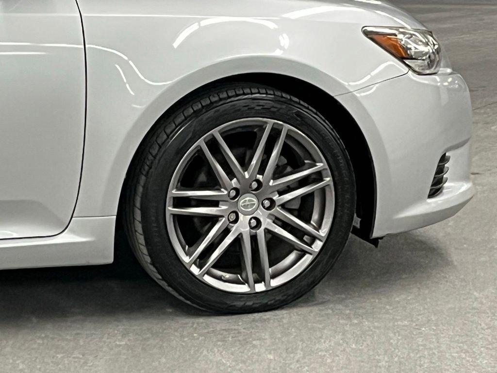 Used 2011 Scion tC image 32