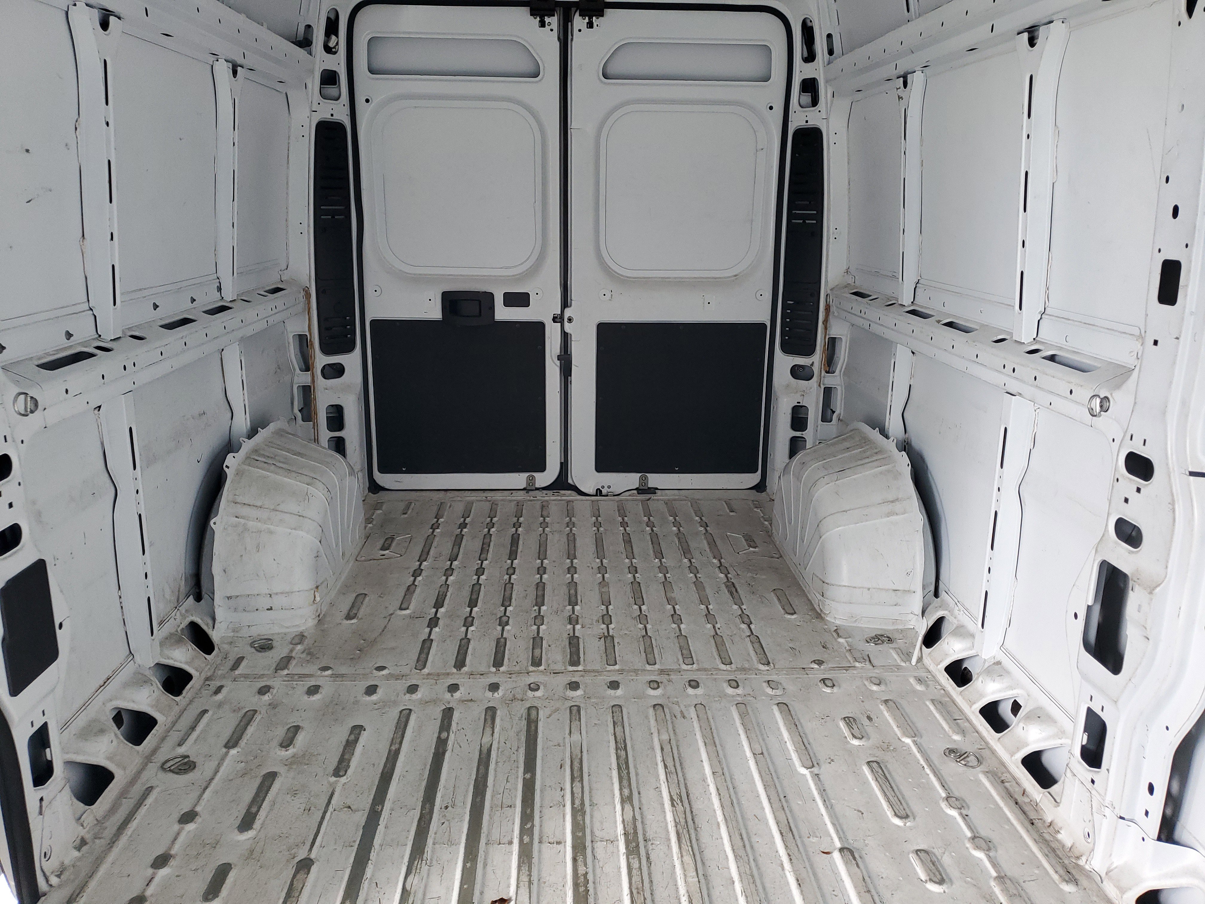 Used 2023 RAM ProMaster 2500 FWD image 10