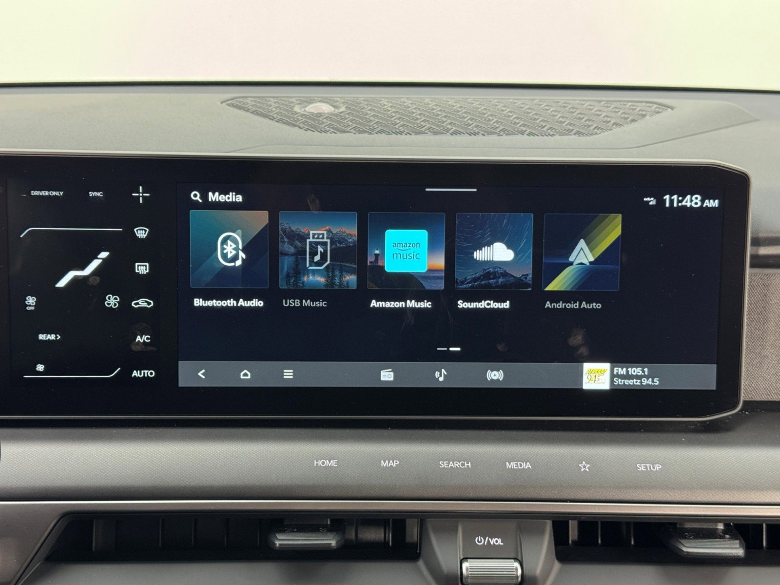 Used 2024 Kia EV9 Light Long Range image 25