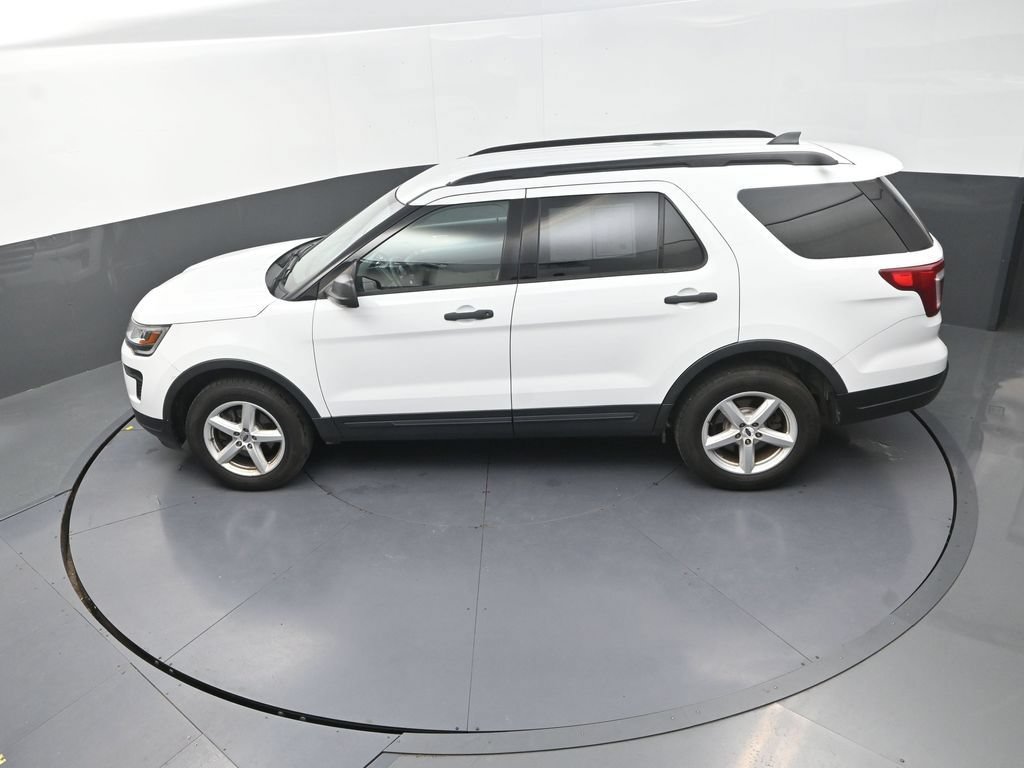 Used 2018 Ford Explorer 4WD w/ Class II Trailer Tow Package image 16