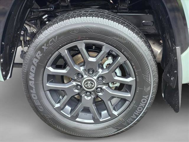 Used 2024 Toyota Tundra Platinum AWD/4WD image 9