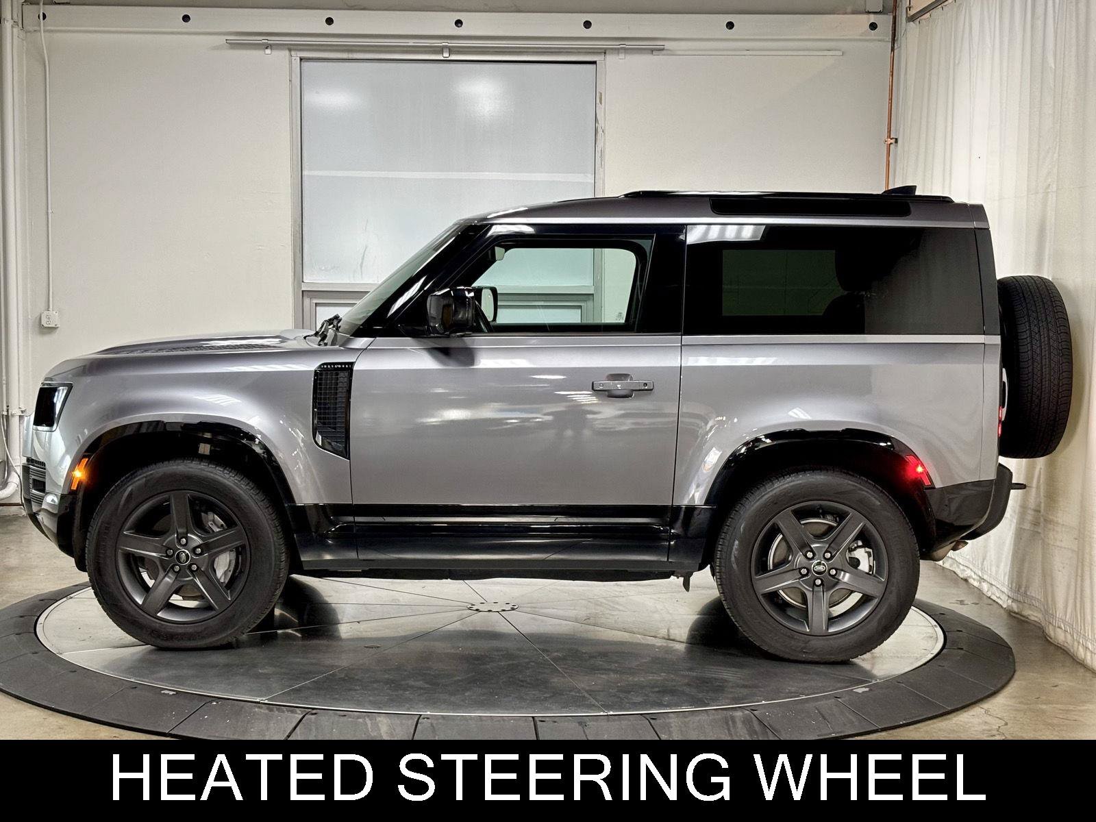 Used 2024 Land Rover Defender 90 X-Dynamic SE AWD/4WD image 6