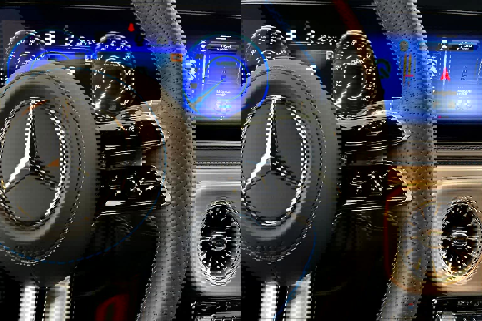 Certified 2025 Mercedes-Benz G 580 w/ EQ Technology image 21