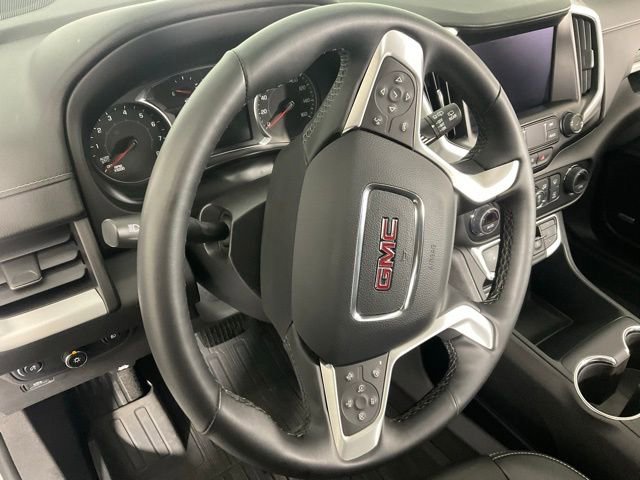 Used 2024 GMC Terrain SLT w/ Infotainment Package II image 24