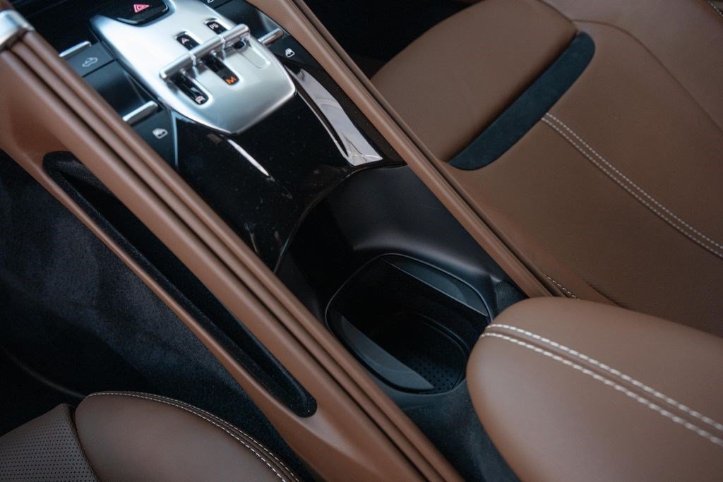 Used 2024 Ferrari Roma Spider RWD image 48