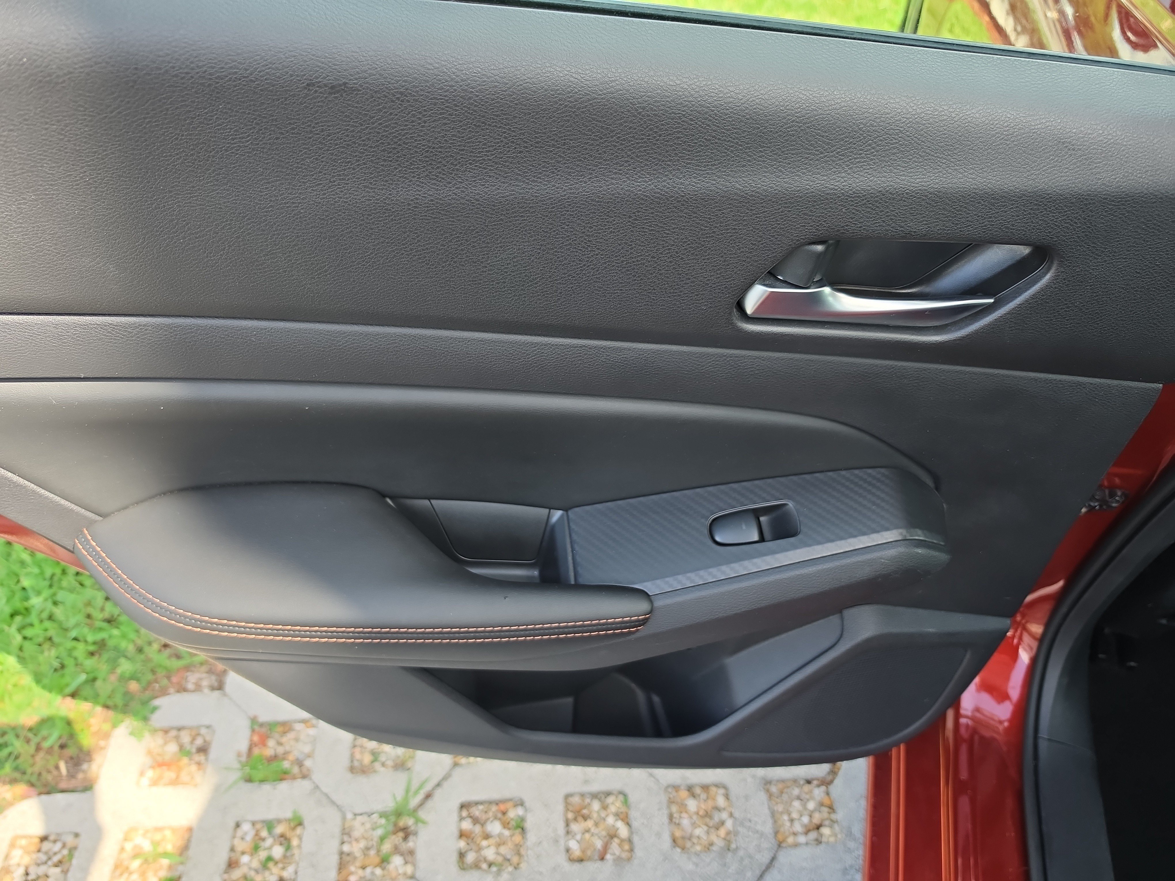 Used 2019 Nissan Altima 2.5 SR w/ SR Premium Package FWD image 9