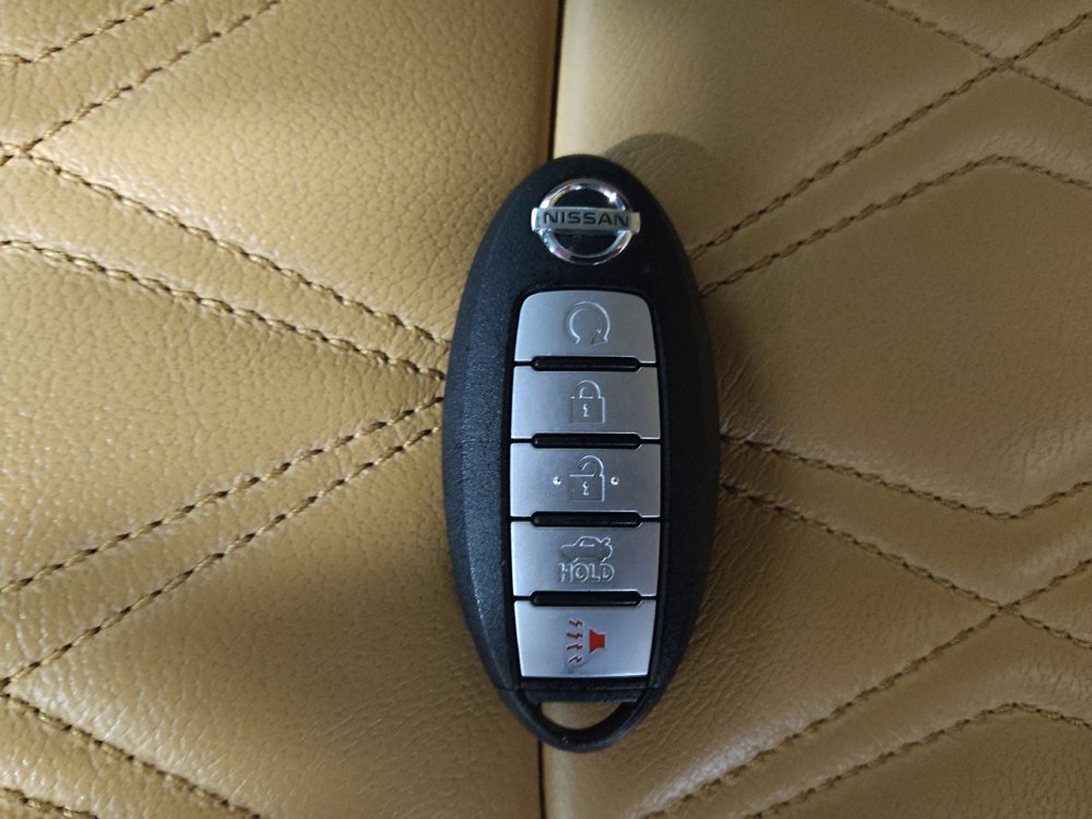 Used 2023 Nissan Sentra SV w/ SV Premium Package image 32