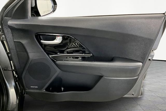 Used 2017 Kia Niro Touring image 27