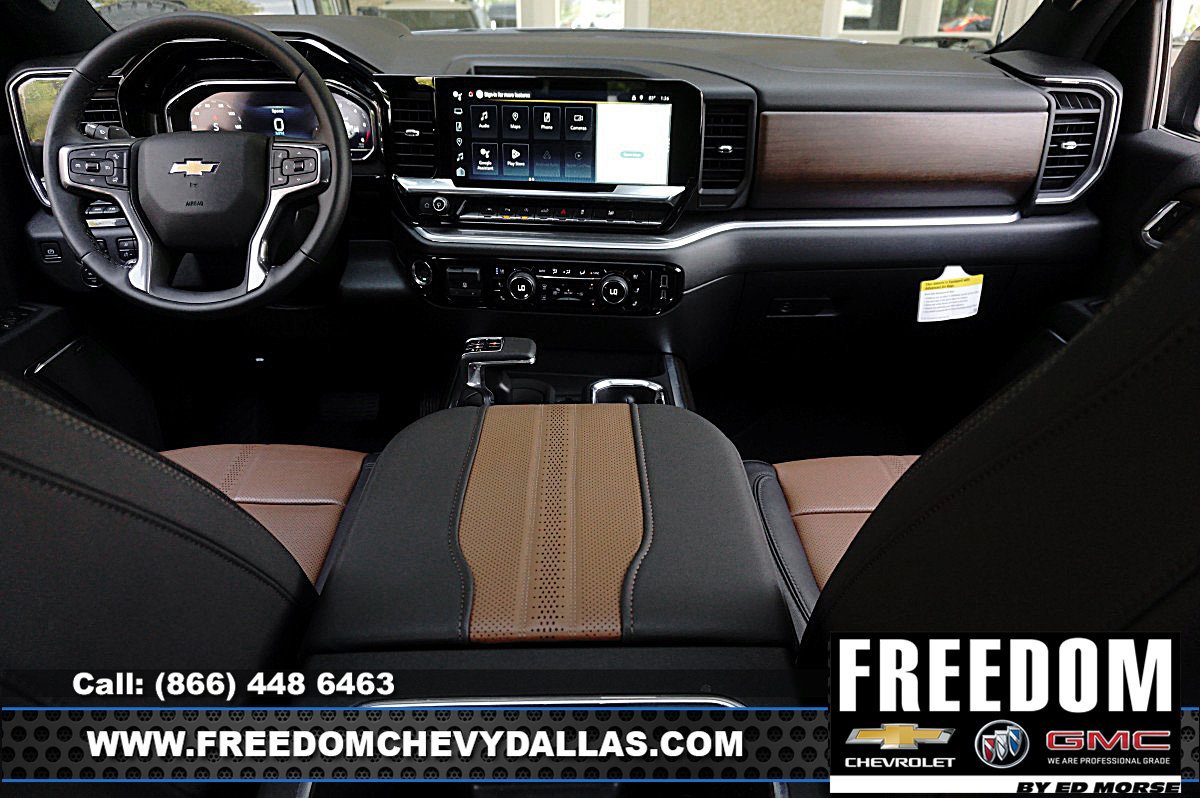 New 2025 Chevrolet Silverado 1500 High Country w/ Technology Package AWD/4WD image 11