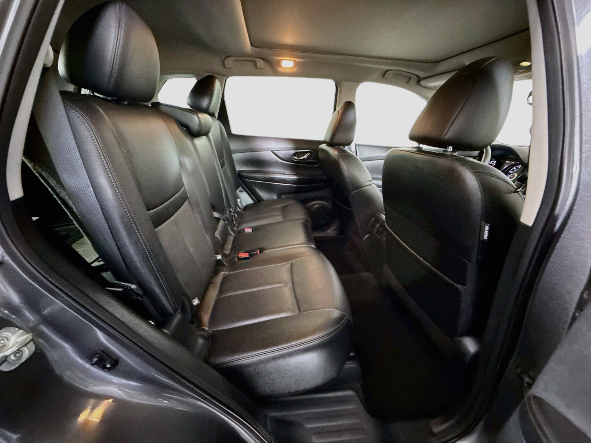 Used 2019 Nissan Rogue SL w/ Premium Package AWD/4WD image 27
