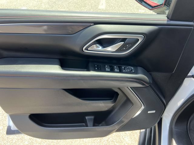 Certified 2023 Chevrolet Tahoe RST w/ Luxury Package AWD/4WD image 17