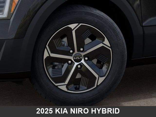Used 2025 Kia Niro EX image 9