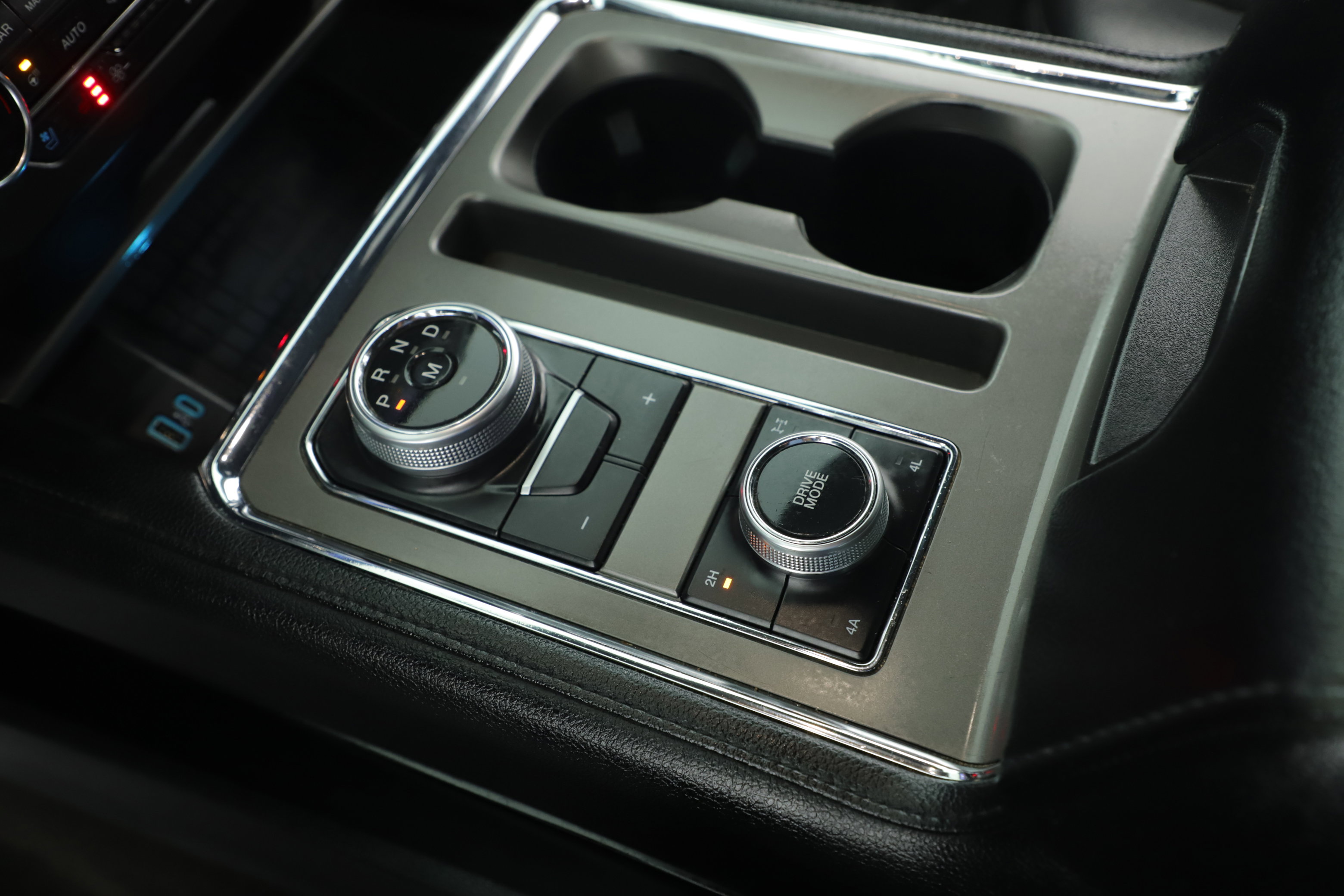 Used 2020 Ford Expedition Max XLT w/ Equipment Group 202A image 18