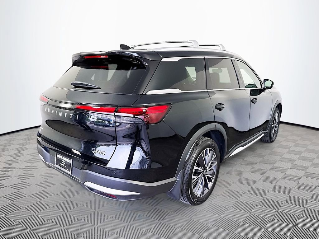 Certified 2026 INFINITI QX60 Luxe w/ Family Package FWD image 5