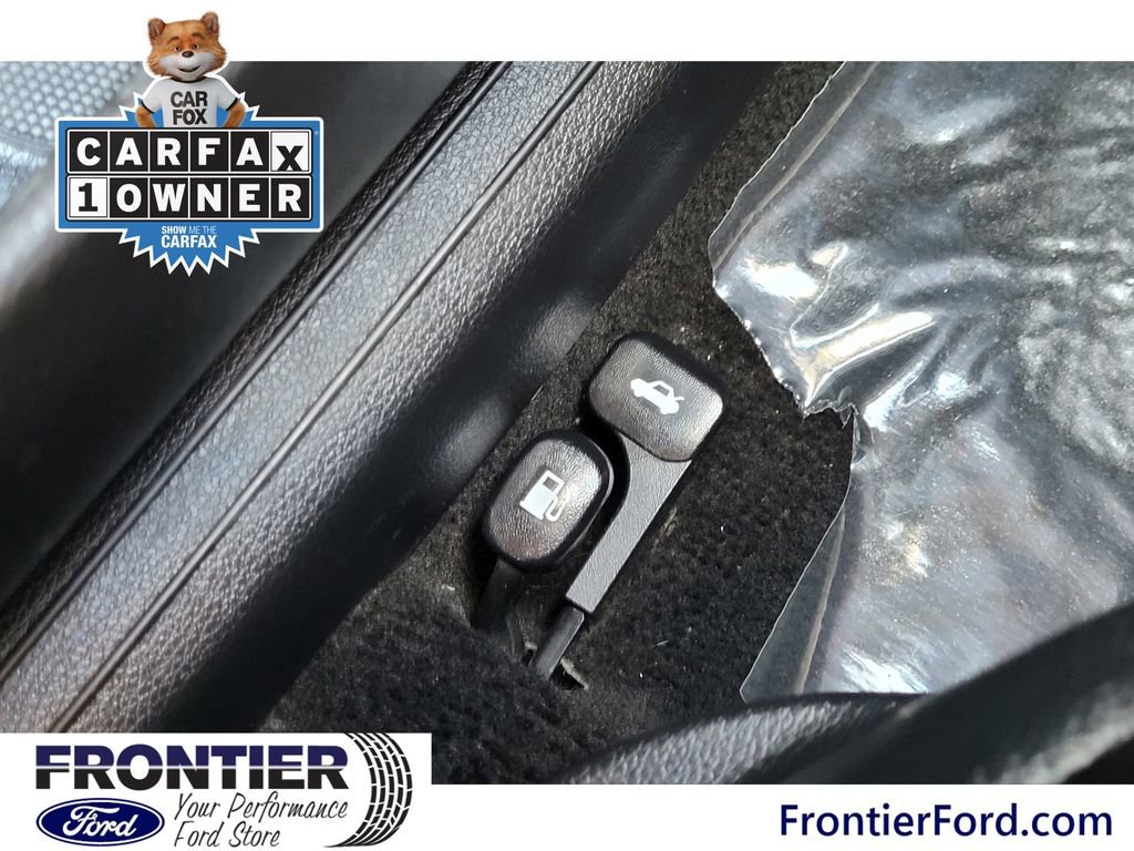 Used 2023 Kia Forte LXS image 27