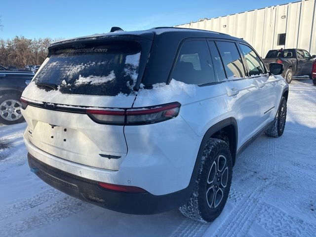 Used 2024 Jeep Grand Cherokee Trailhawk w/ Luxury Tech Group III image 14