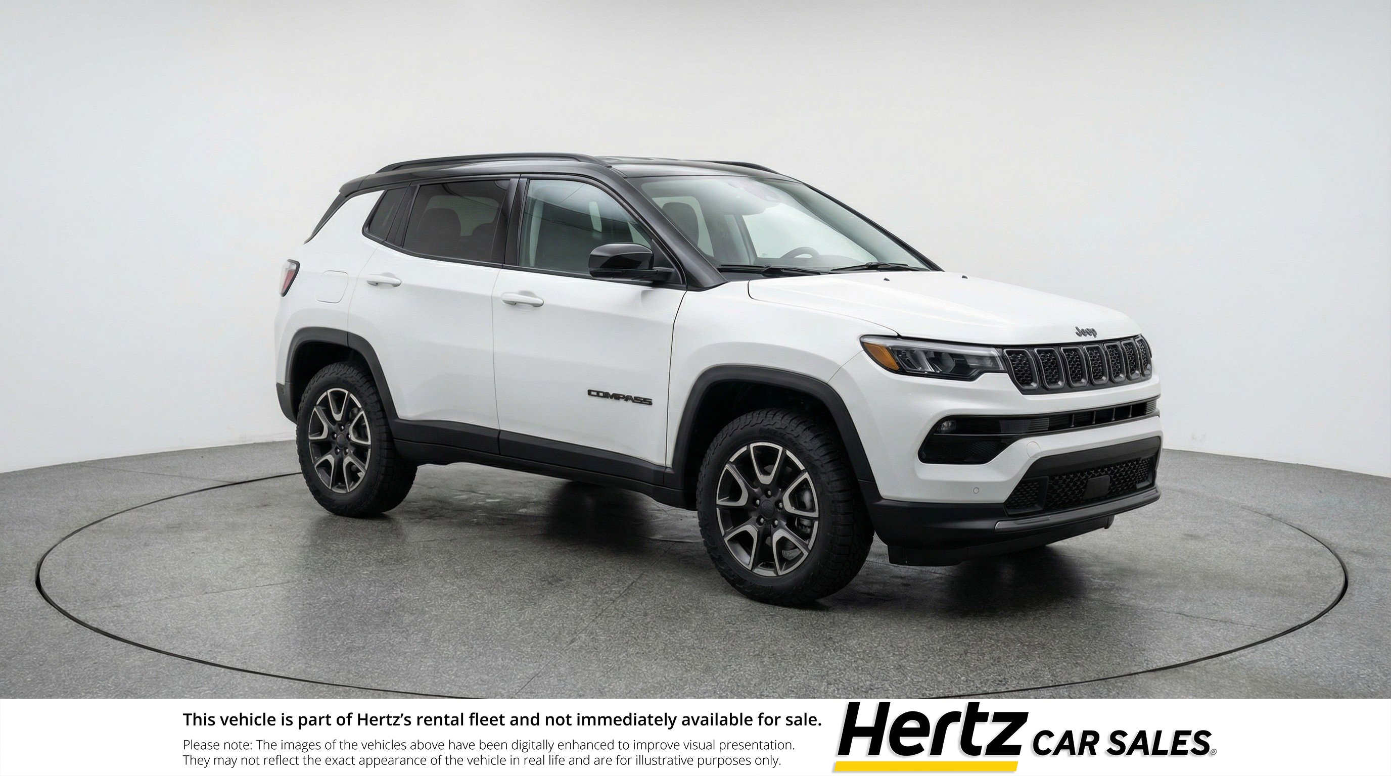 Used 2025 Jeep Compass Trailhawk AWD/4WD image 1
