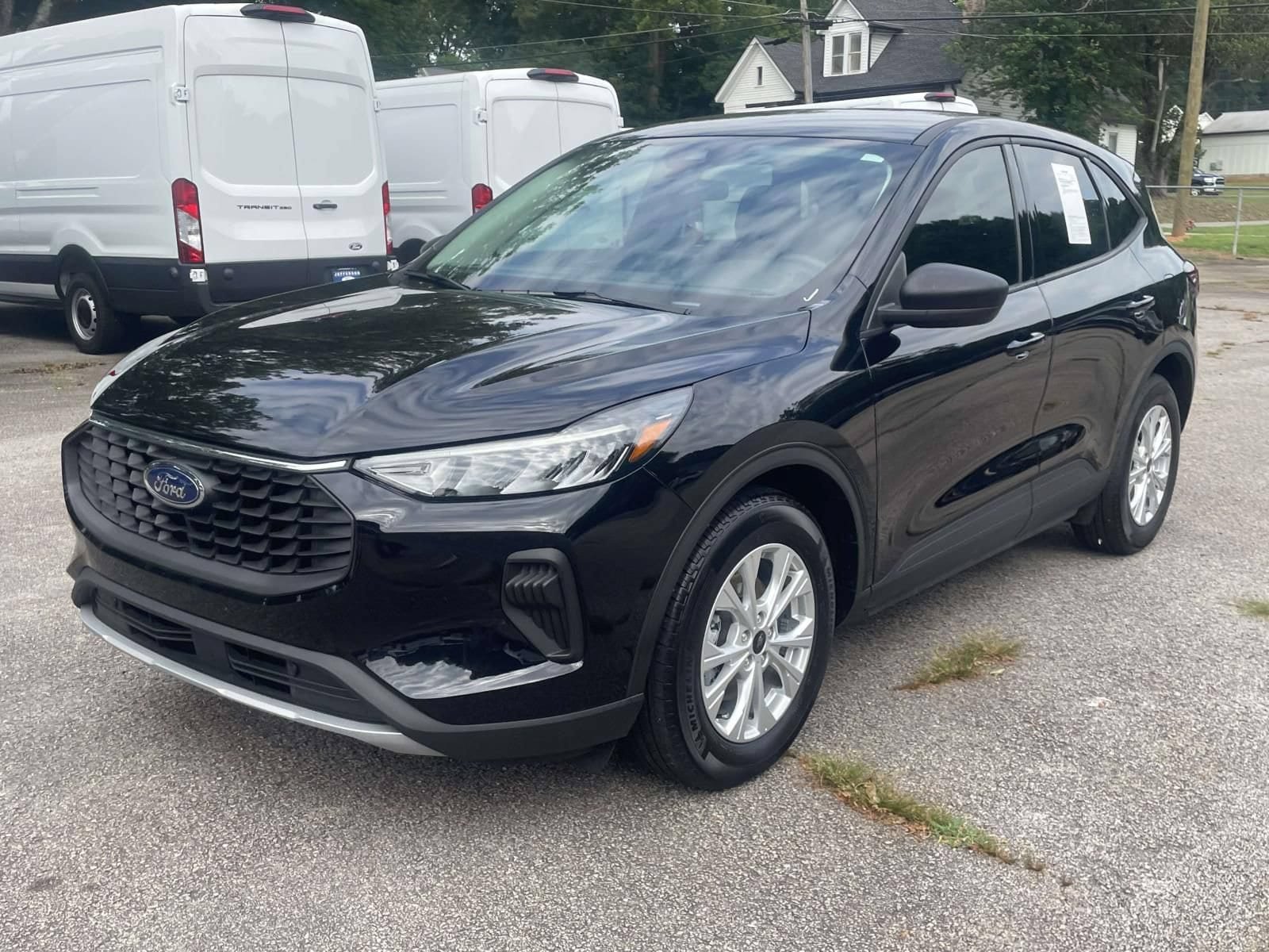 Used 2025 Ford Escape Active FWD image 9