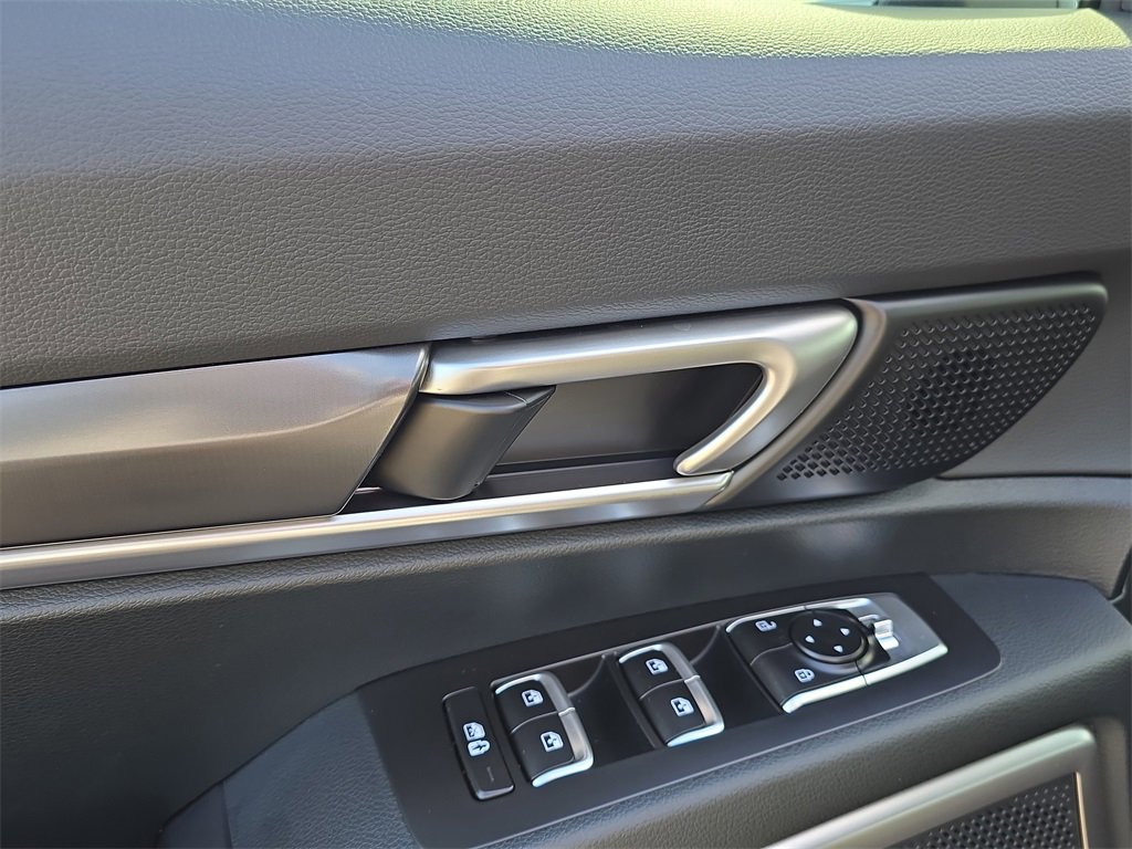New 2025 Kia Telluride LX image 18