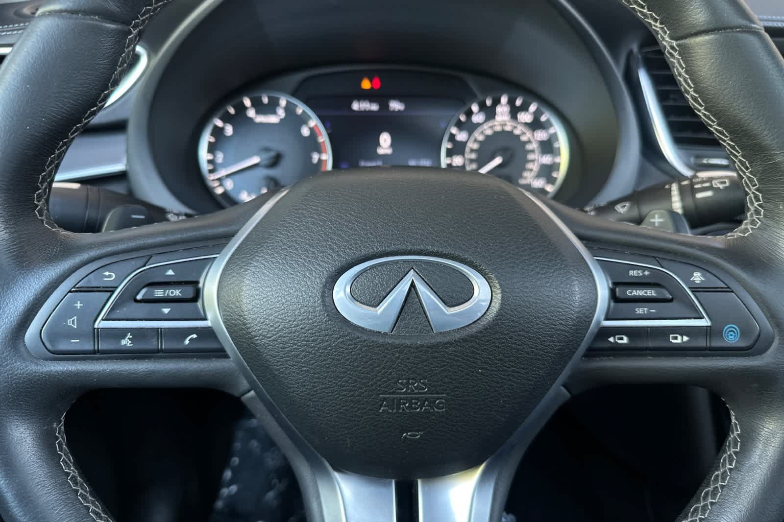 Used 2022 INFINITI QX50 Luxe AWD/4WD image 25