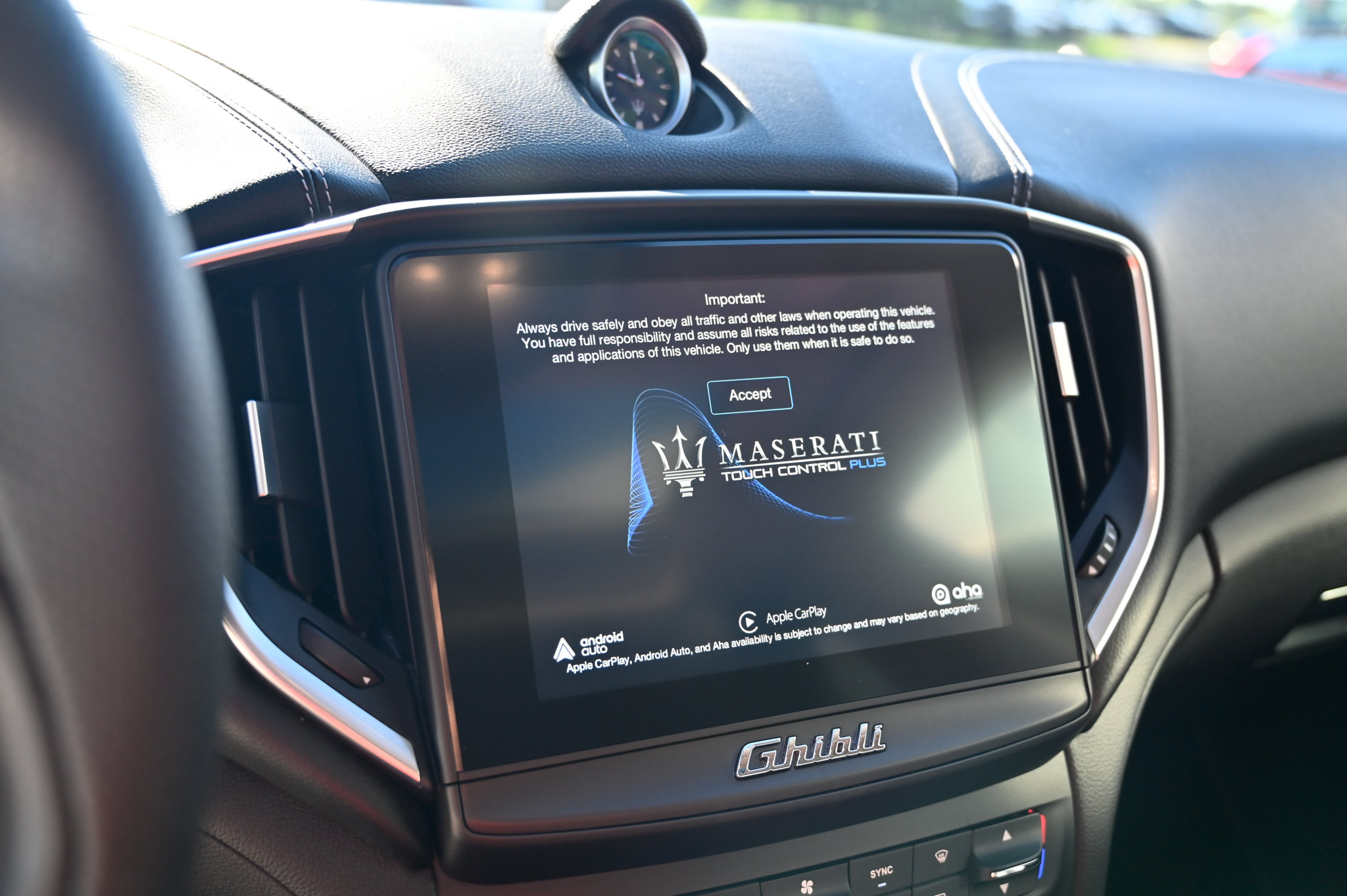 Used 2017 Maserati Ghibli S Q4 AWD/4WD image 41
