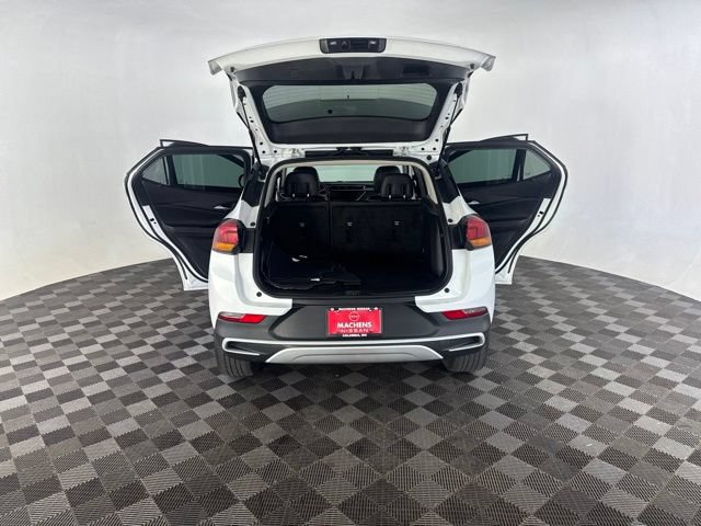 Used 2022 Buick Encore GX Preferred w/ Cold Weather Comfort Package AWD/4WD image 15