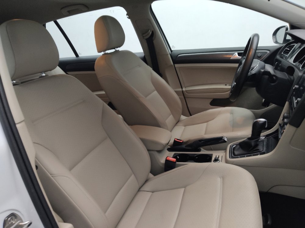 Used 2020 Volkswagen Golf 4-Door image 21