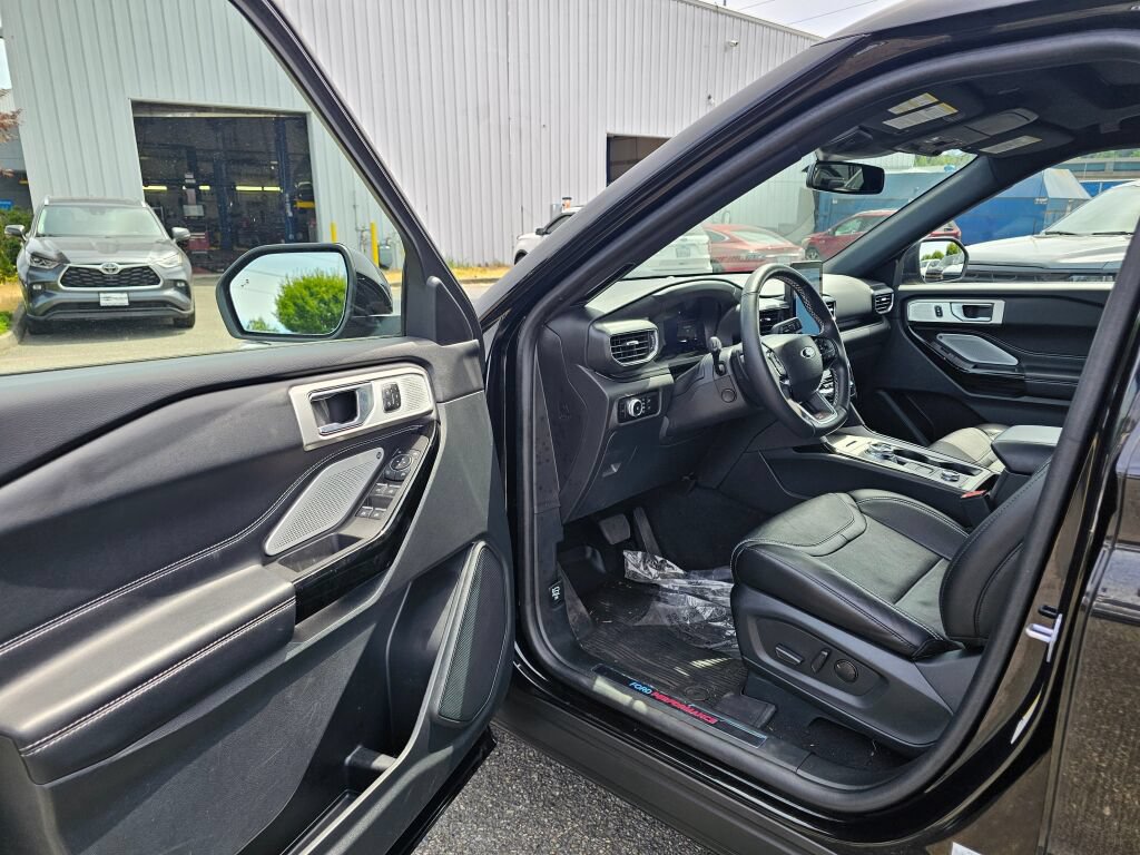 Certified 2023 Ford Explorer ST w/ Equipment Group 401A AWD/4WD image 14