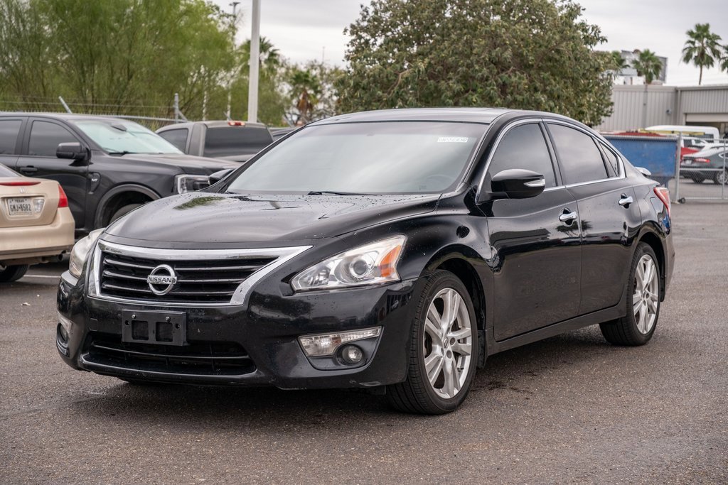 Used 2013 Nissan Altima 3.5 SV image 3