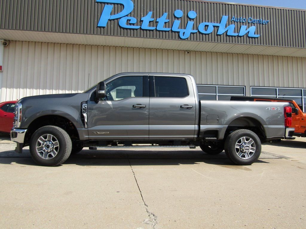 New 2026 Ford F350 Lariat AWD/4WD image 11