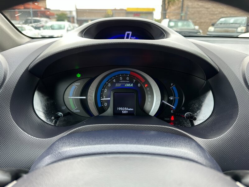 Used 2010 Honda Insight LX image 18