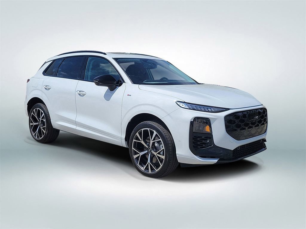 New 2026 Audi Q3 quattro 2.0T AWD/4WD image 2