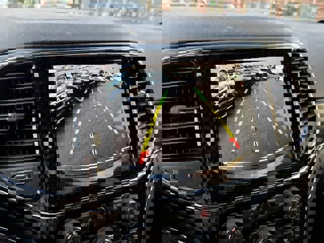 Used 2019 Jeep Grand Cherokee Limited image 18