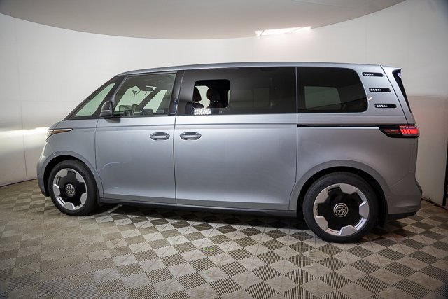 New 2025 Volkswagen ID. Buzz Pro S image 33