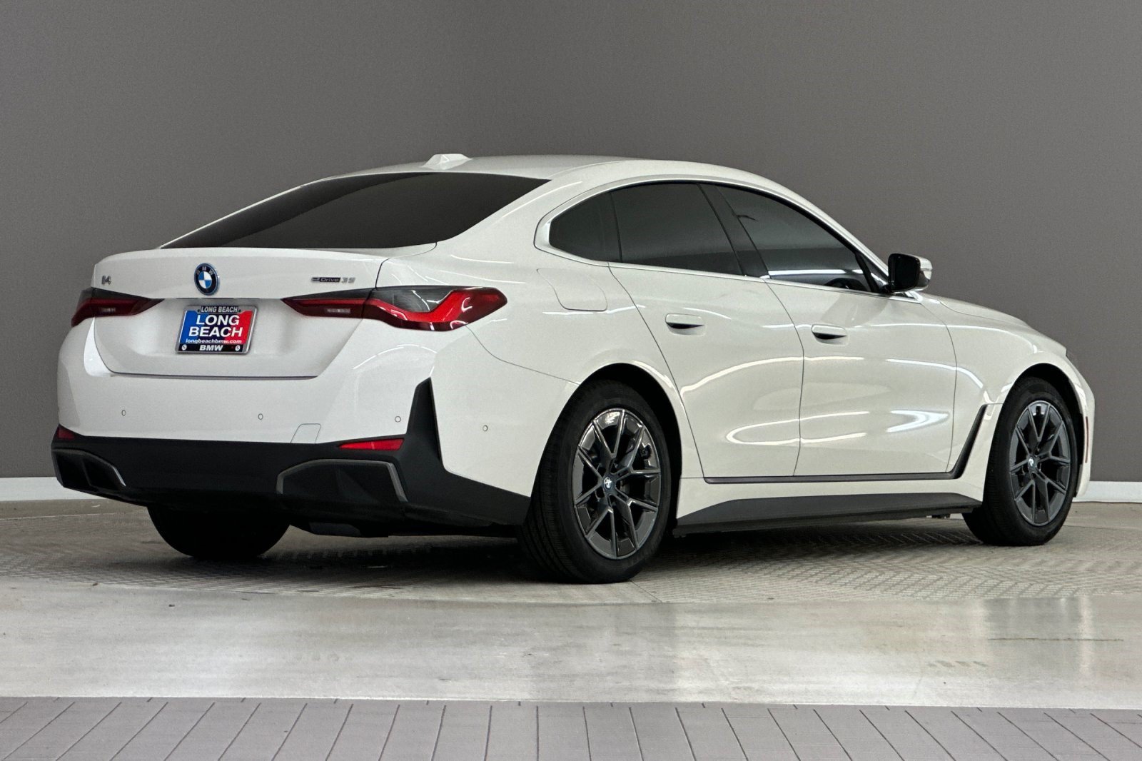 Certified 2024 BMW i4 eDrive35 w/ Premium Package RWD image 8