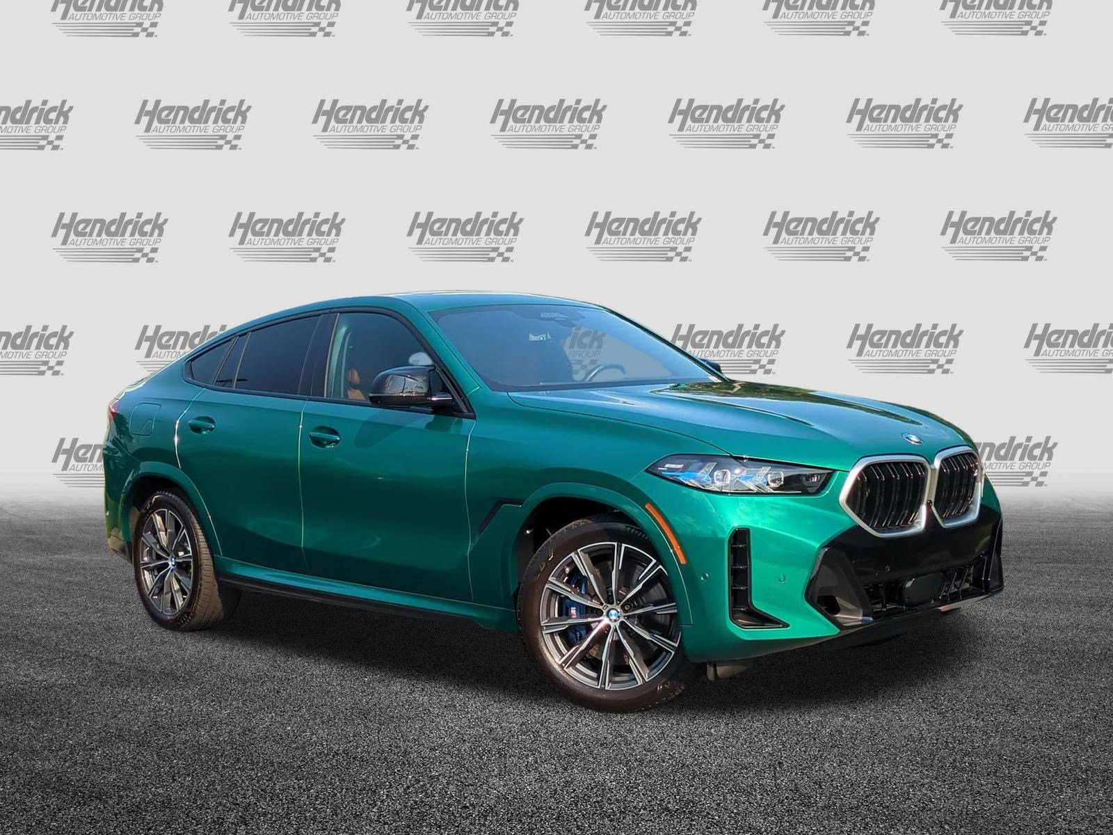 Used 2026 BMW X6 M60i AWD/4WD image 2