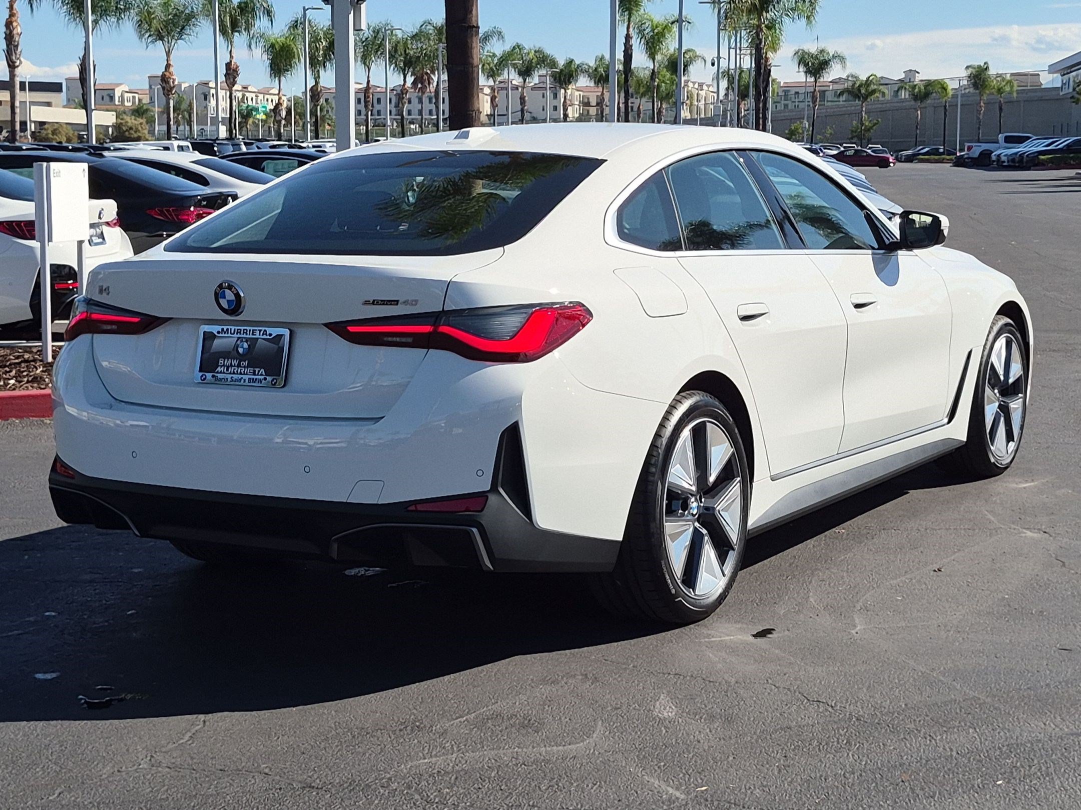 New 2026 BMW i4 eDrive40 w/ Driving Assistance Package RWD image 10