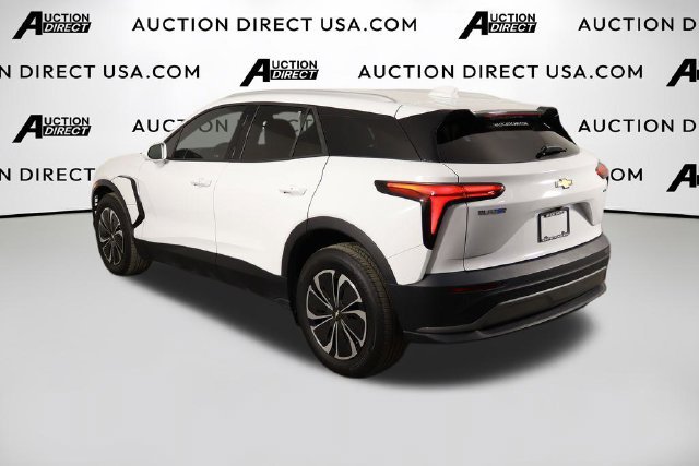 Used 2024 Chevrolet Blazer EV LT AWD/4WD image 52
