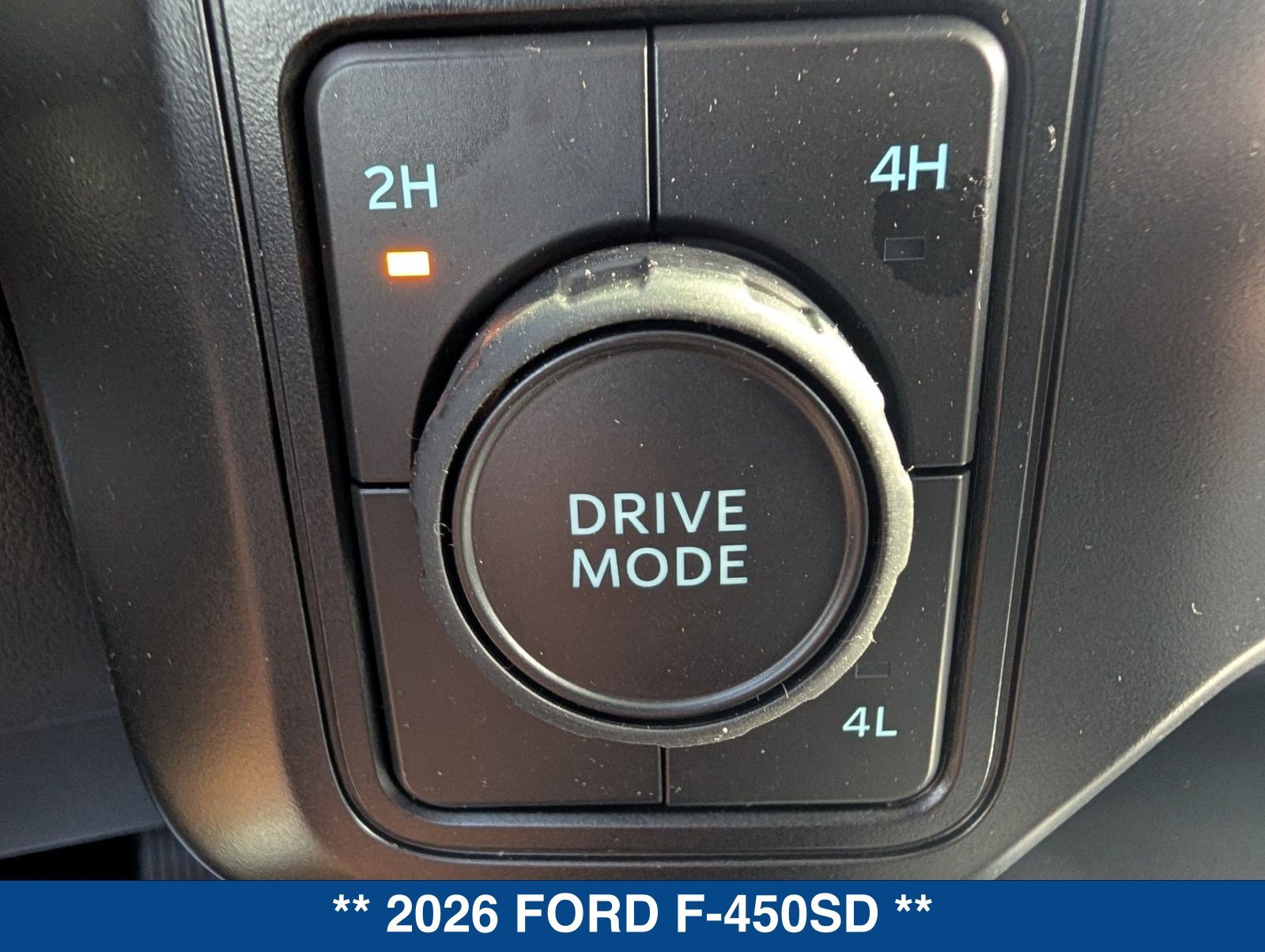New 2026 Ford F450 Lariat AWD/4WD image 32