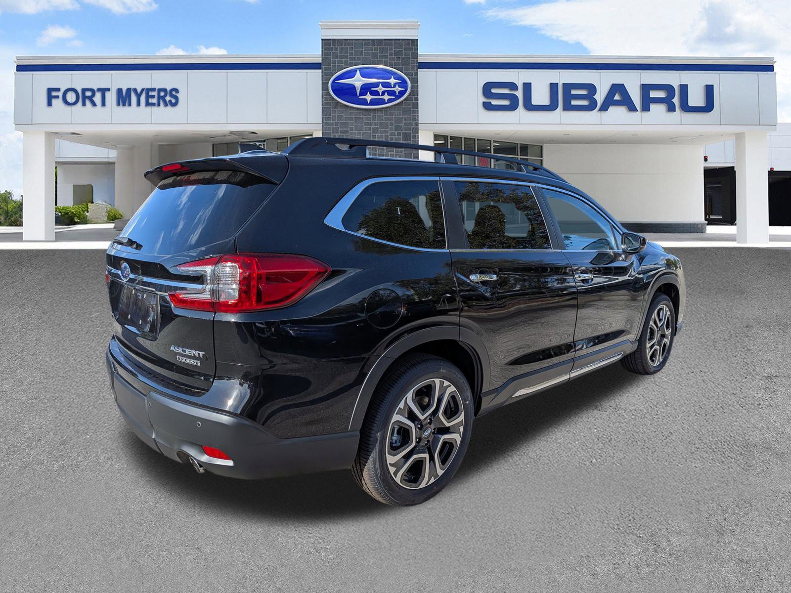 New 2026 Subaru Ascent Touring image 4