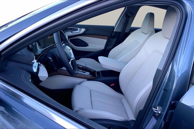 New 2025 Audi A5 2.0T Prestige image 8