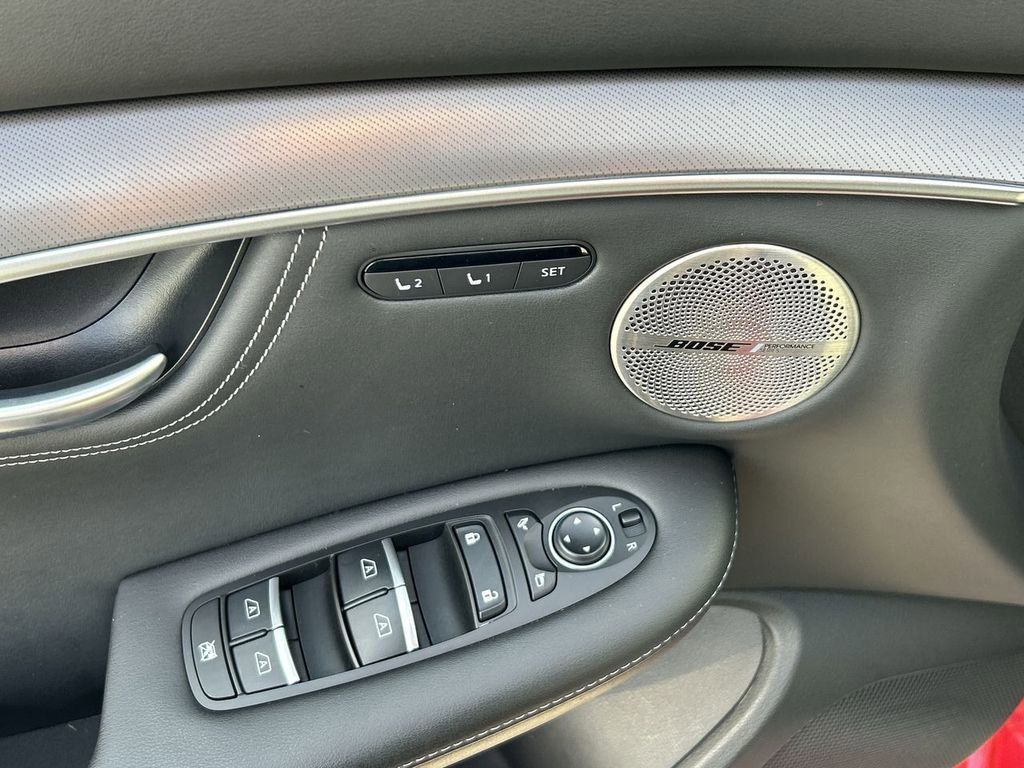 Certified 2023 INFINITI QX55 Essential image 16