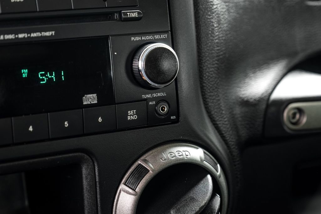 Used 2016 Jeep Wrangler Unlimited Sport AWD/4WD image 21