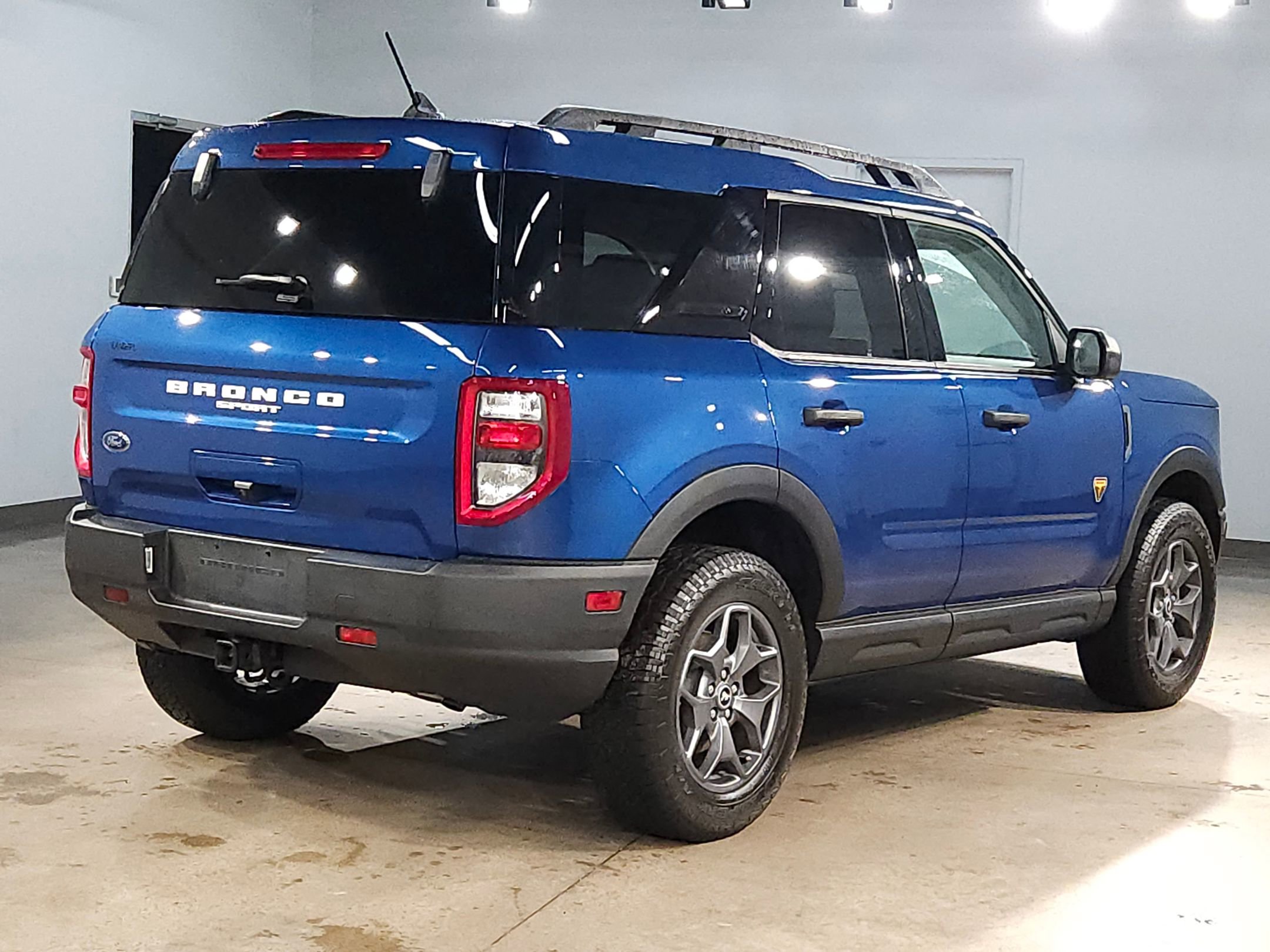 Used 2023 Ford Bronco Sport Badlands image 7