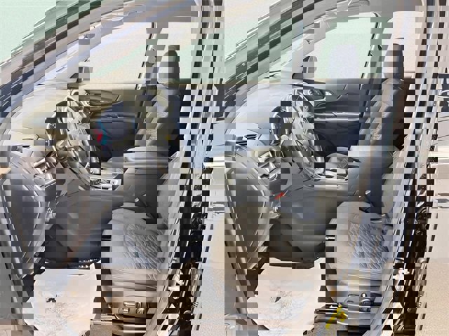 Used 2019 Chevrolet Equinox LT image 17