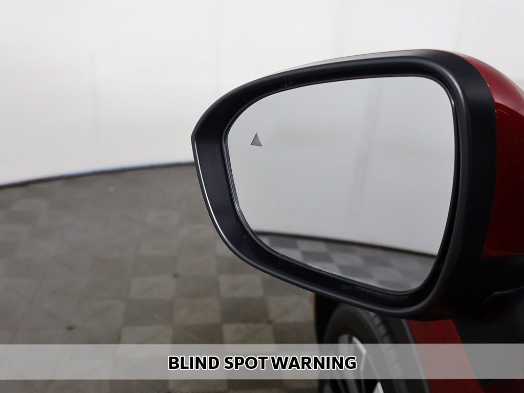 New 2025 Mitsubishi Outlander SEL image 8