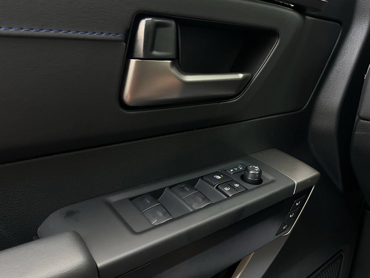 New 2026 Toyota Tundra Platinum AWD/4WD image 23