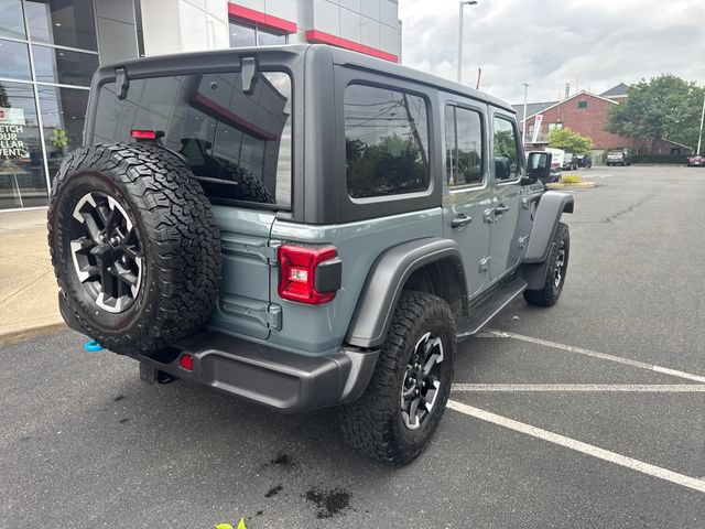 Used 2024 Jeep Wrangler Unlimited Rubicon 4xe w/ Convenience Group AWD/4WD image 3